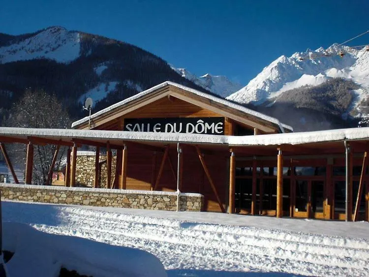 Appartement Les Sept Étoiles à Le Monêtier-les-Bains 0*,