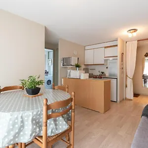 https://apartment-couderes-2.midi-pyreneeshotels.com